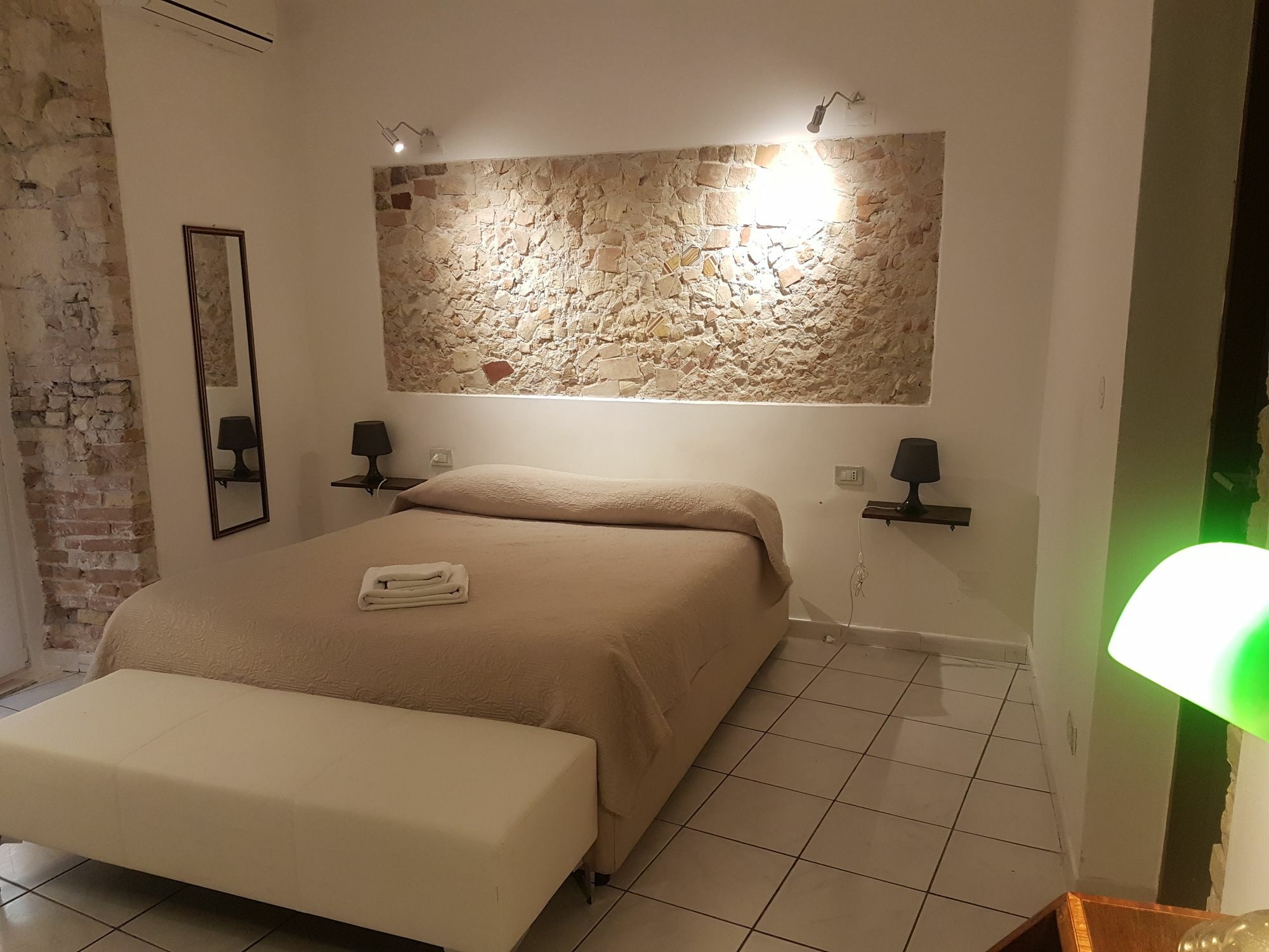 Hotel Beni Benius Cagliari Exteriér fotografie
